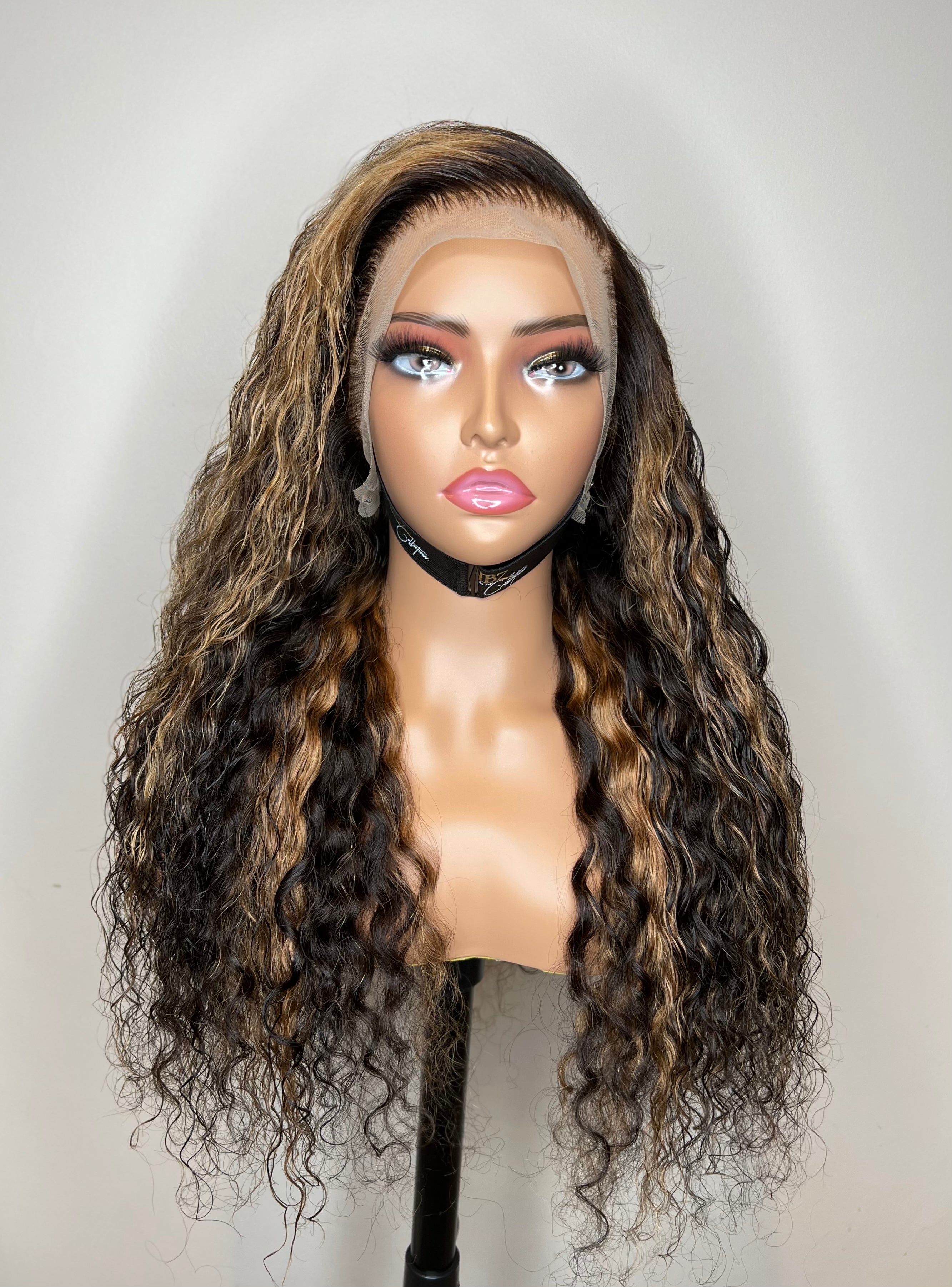 Spicy Habiba Lace Front 22”